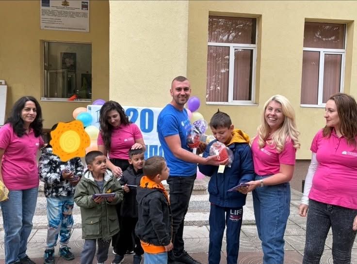 20 години - отдаденост, грижа и подкрепа! 1