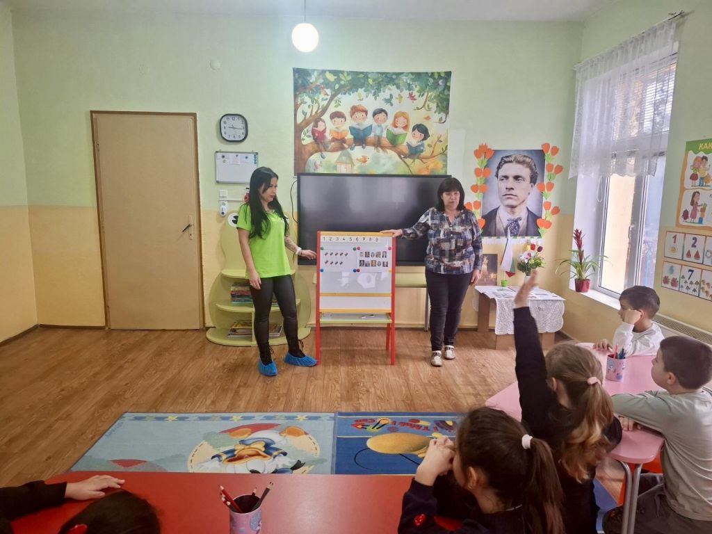Съвместно преподаване в в ДГ „Пъстро хвърчило“ - с. Бяга 2